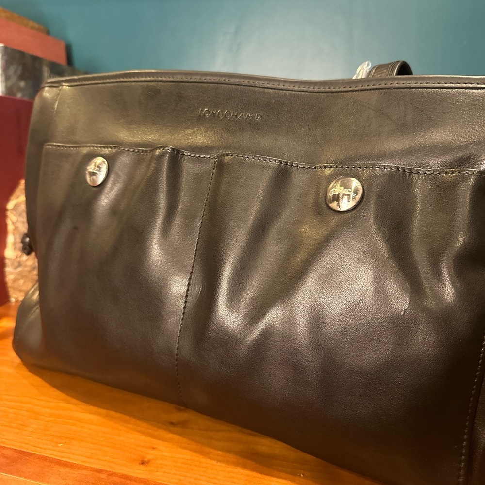 EUC Timeless Black Extra Soft Leather Bag | Two Exterior Pockets | Snap Closure